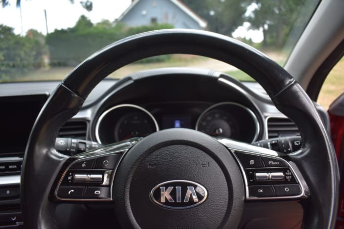 2025 Kia Ceed