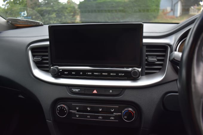 2025 Kia Ceed