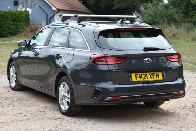 2025 Kia Ceed