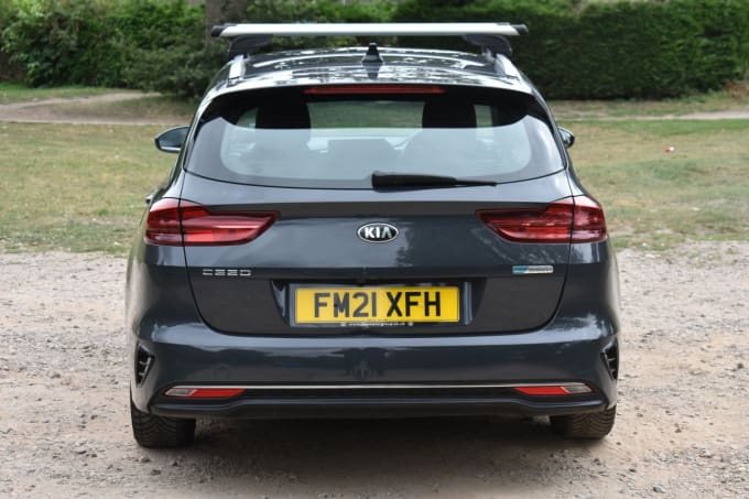 2025 Kia Ceed