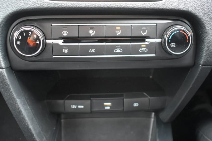 2025 Kia Ceed