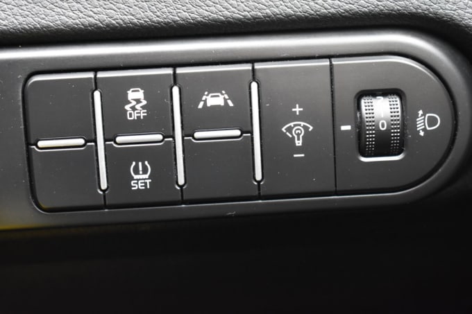 2025 Kia Ceed
