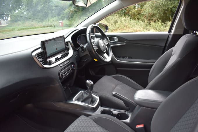 2025 Kia Ceed