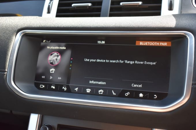 2025 Land Rover Range Rover Evoque