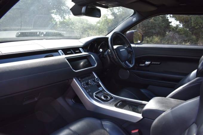 2025 Land Rover Range Rover Evoque