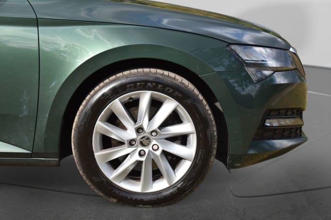 2025 Skoda Superb