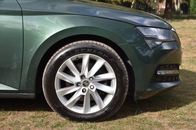 2025 Skoda Superb