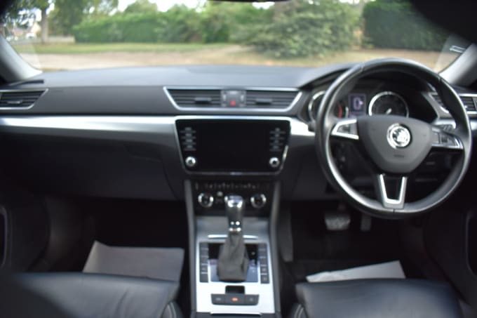 2025 Skoda Superb