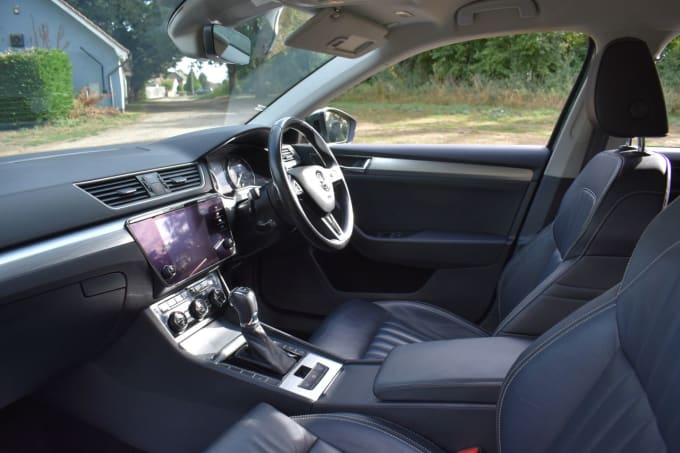 2025 Skoda Superb