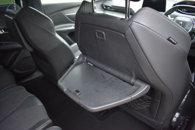 2025 Peugeot 5008