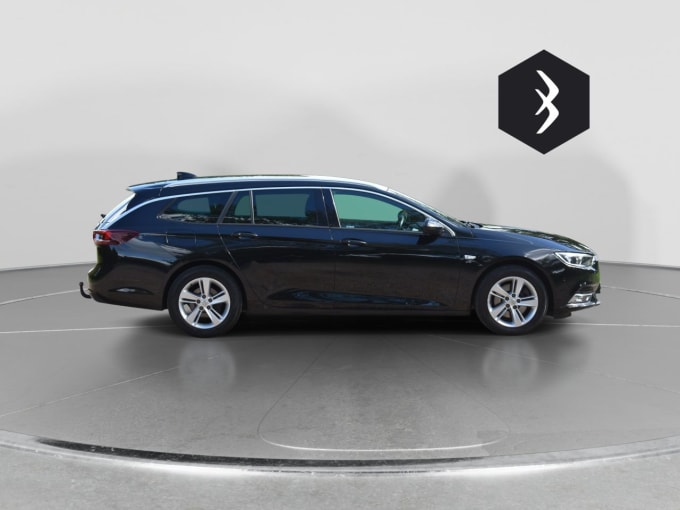 2025 Vauxhall Insignia