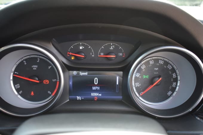 2025 Vauxhall Insignia