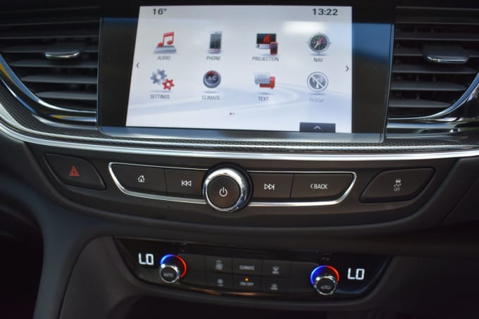 2025 Vauxhall Insignia