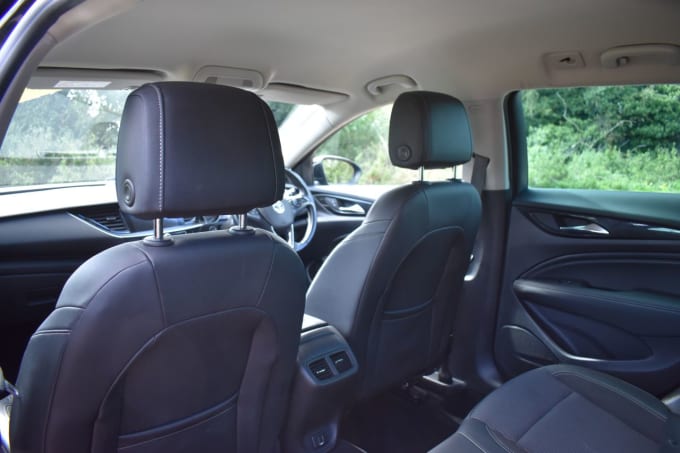 2025 Vauxhall Insignia