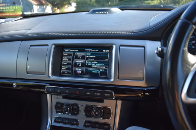 2025 Jaguar Xf