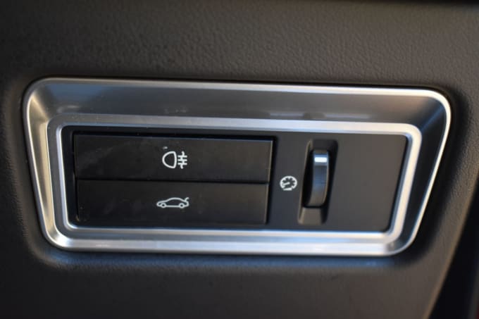 2025 Jaguar Xf