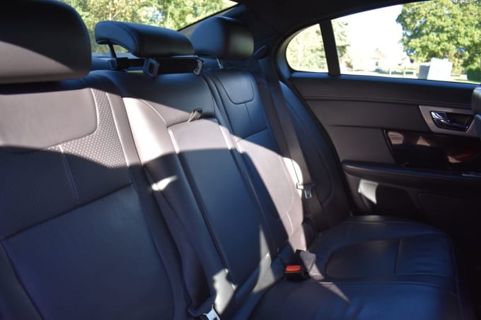 2025 Jaguar Xf