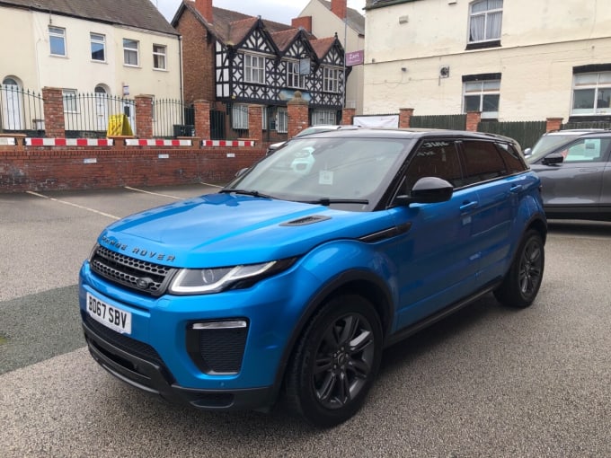 2025 Land Rover Range Rover Evoque