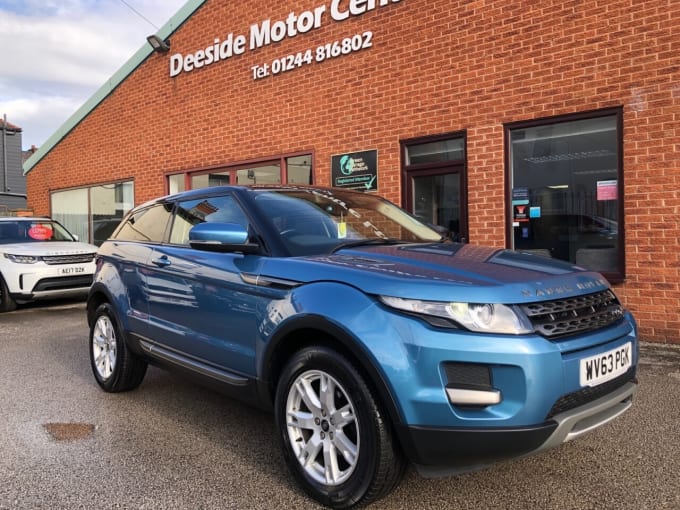 2025 Land Rover Range Rover Evoque