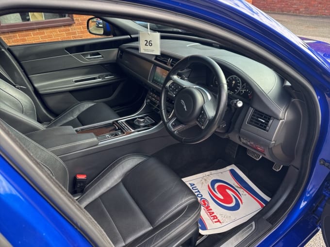 2025 Jaguar Xf
