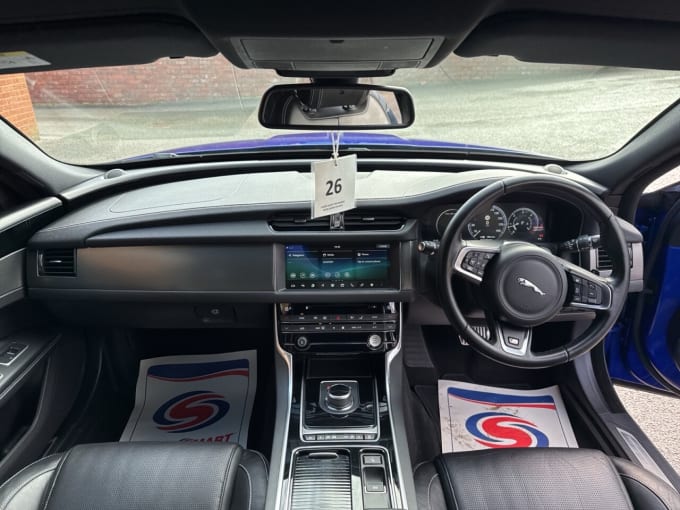 2025 Jaguar Xf