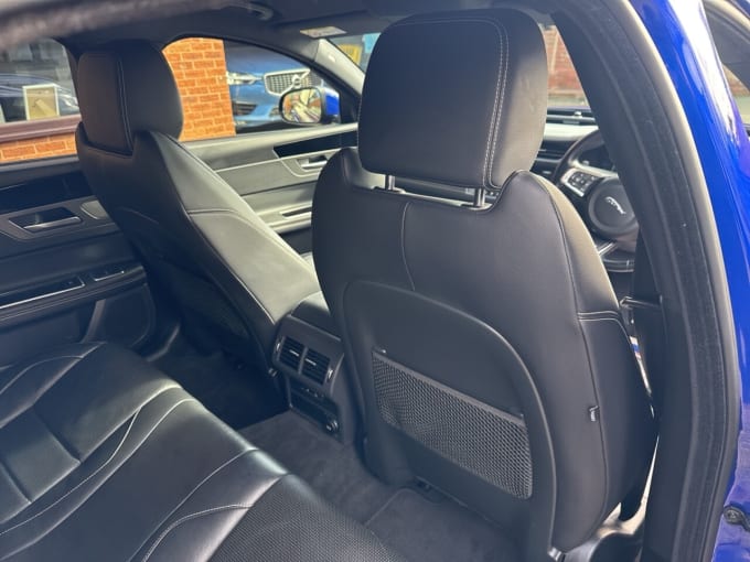 2025 Jaguar Xf