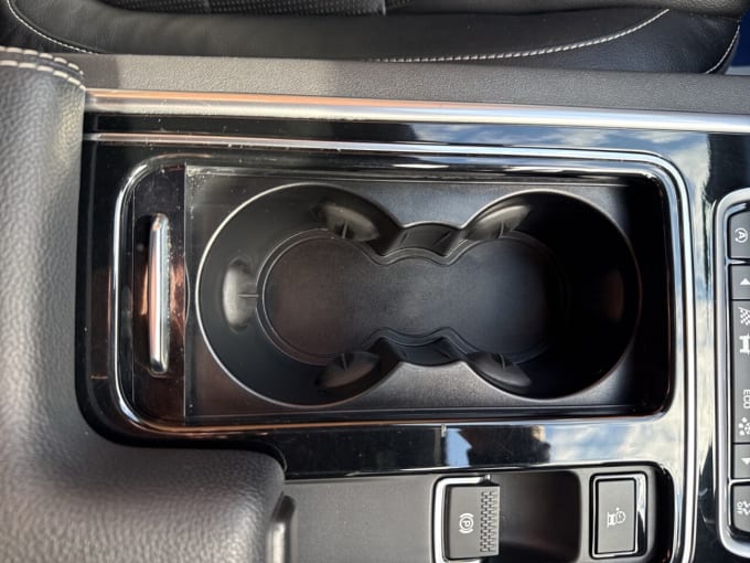 2025 Jaguar Xf