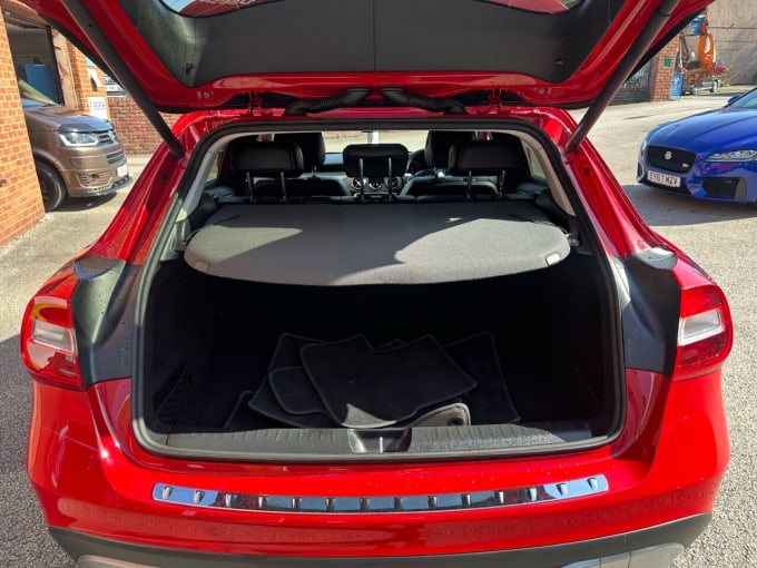 2025 Mercedes-benz Gla
