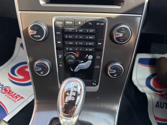 2025 Volvo V60