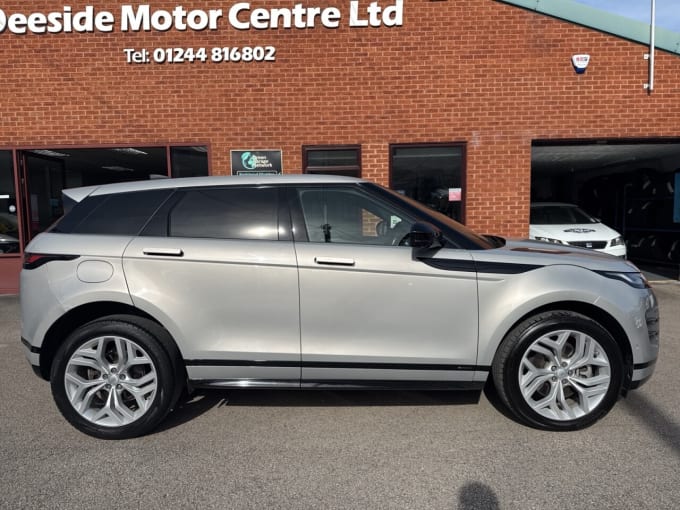 2025 Land Rover Range Rover Evoque