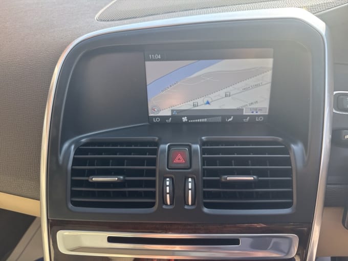 2025 Volvo Xc60