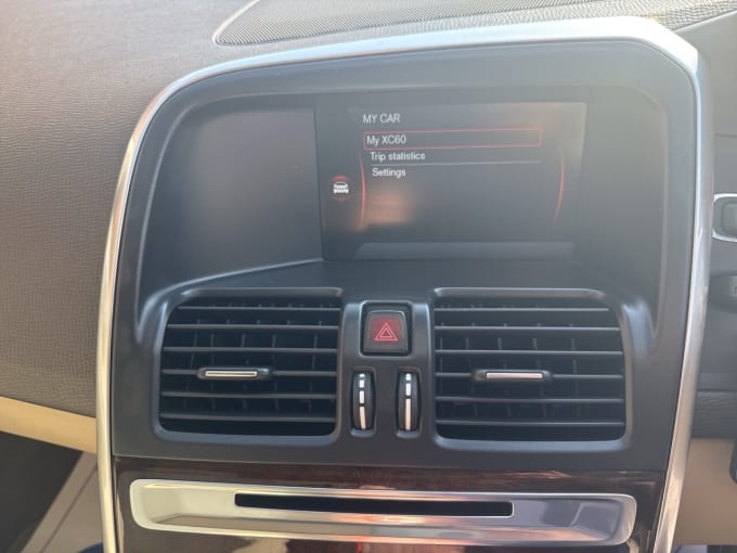 2025 Volvo Xc60