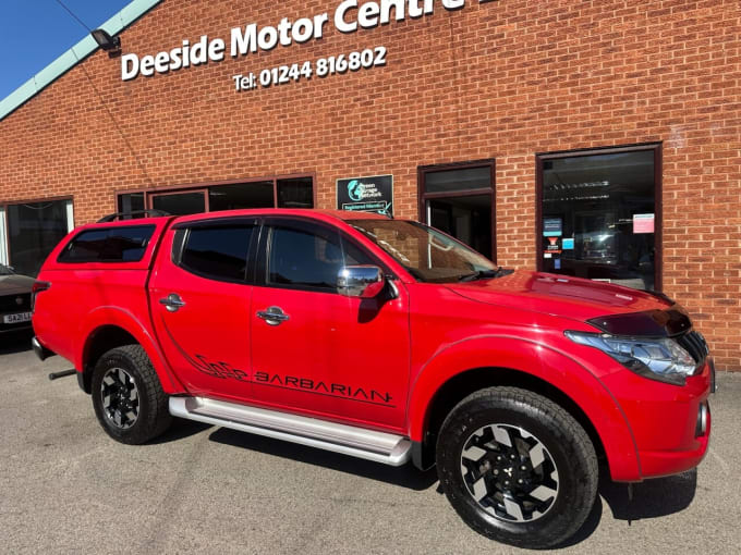 2025 Mitsubishi L200