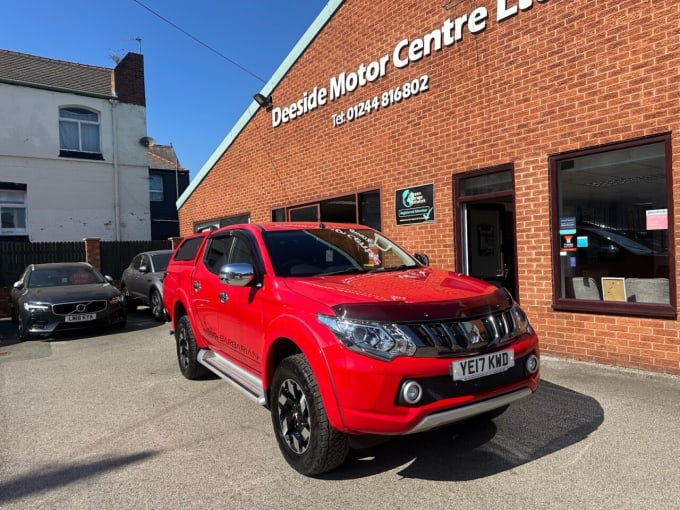 2025 Mitsubishi L200