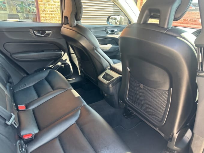 2025 Volvo Xc60