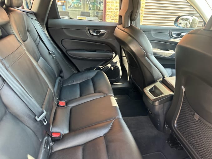 2025 Volvo Xc60