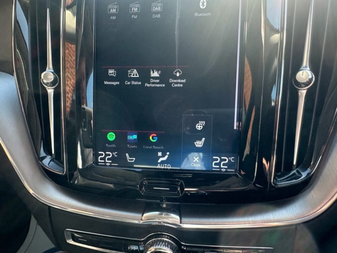 2025 Volvo Xc60
