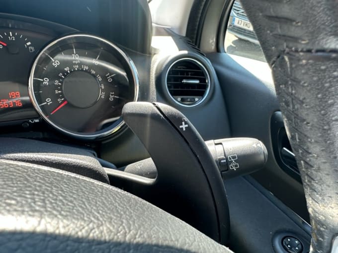 2025 Peugeot 3008
