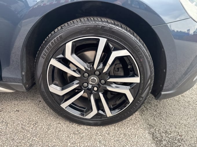 2018 Volvo V40