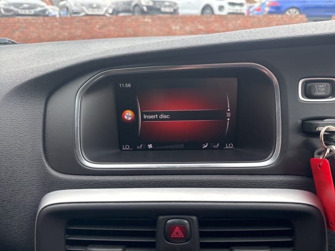 2018 Volvo V40