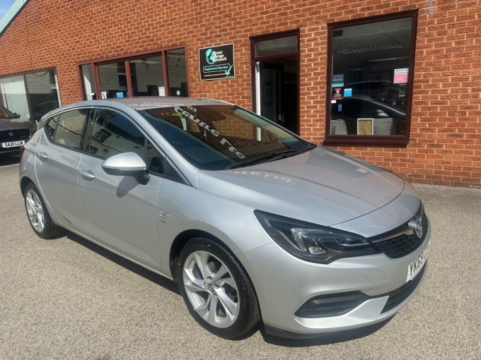 2025 Vauxhall Astra