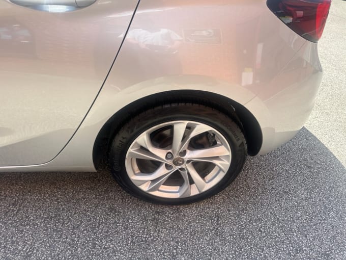 2025 Vauxhall Astra