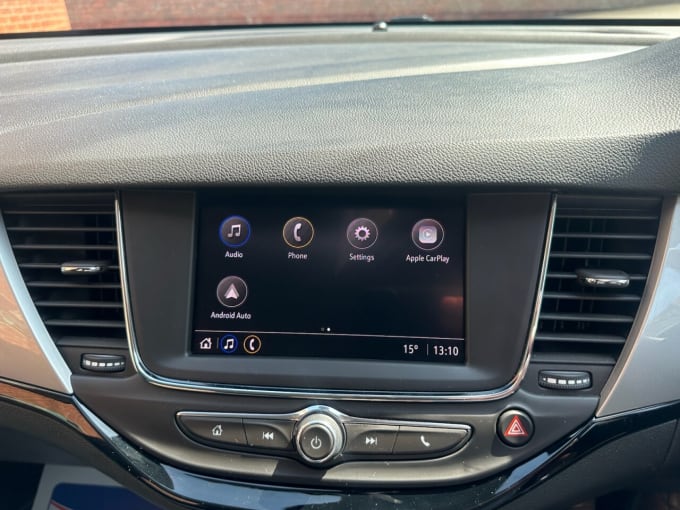 2025 Vauxhall Astra