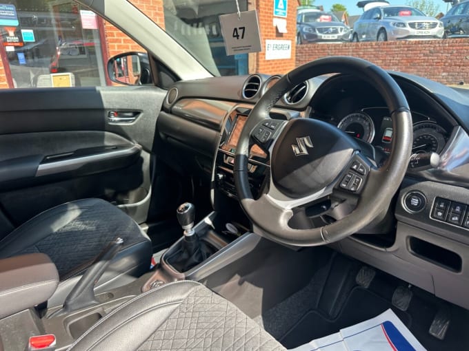 2025 Suzuki Vitara