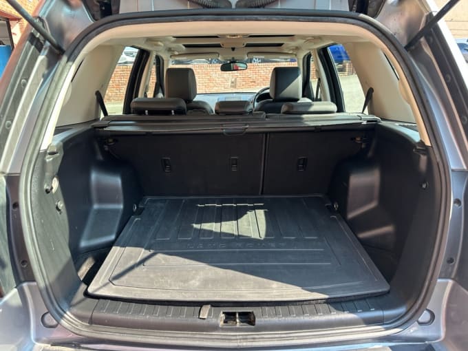 2025 Land Rover Freelander 2