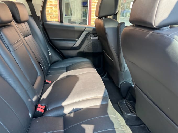 2025 Land Rover Freelander 2
