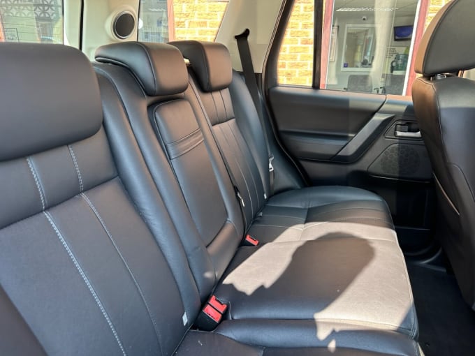 2025 Land Rover Freelander 2