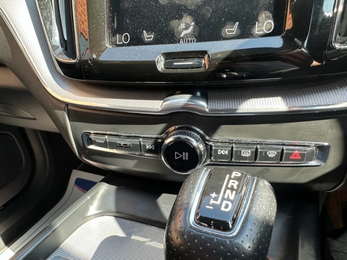 2025 Volvo Xc60