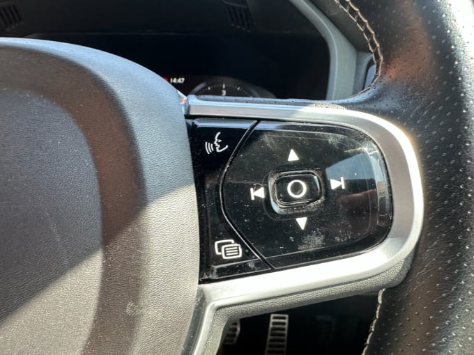 2025 Volvo Xc60