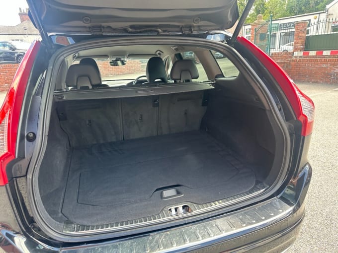 2025 Volvo Xc60